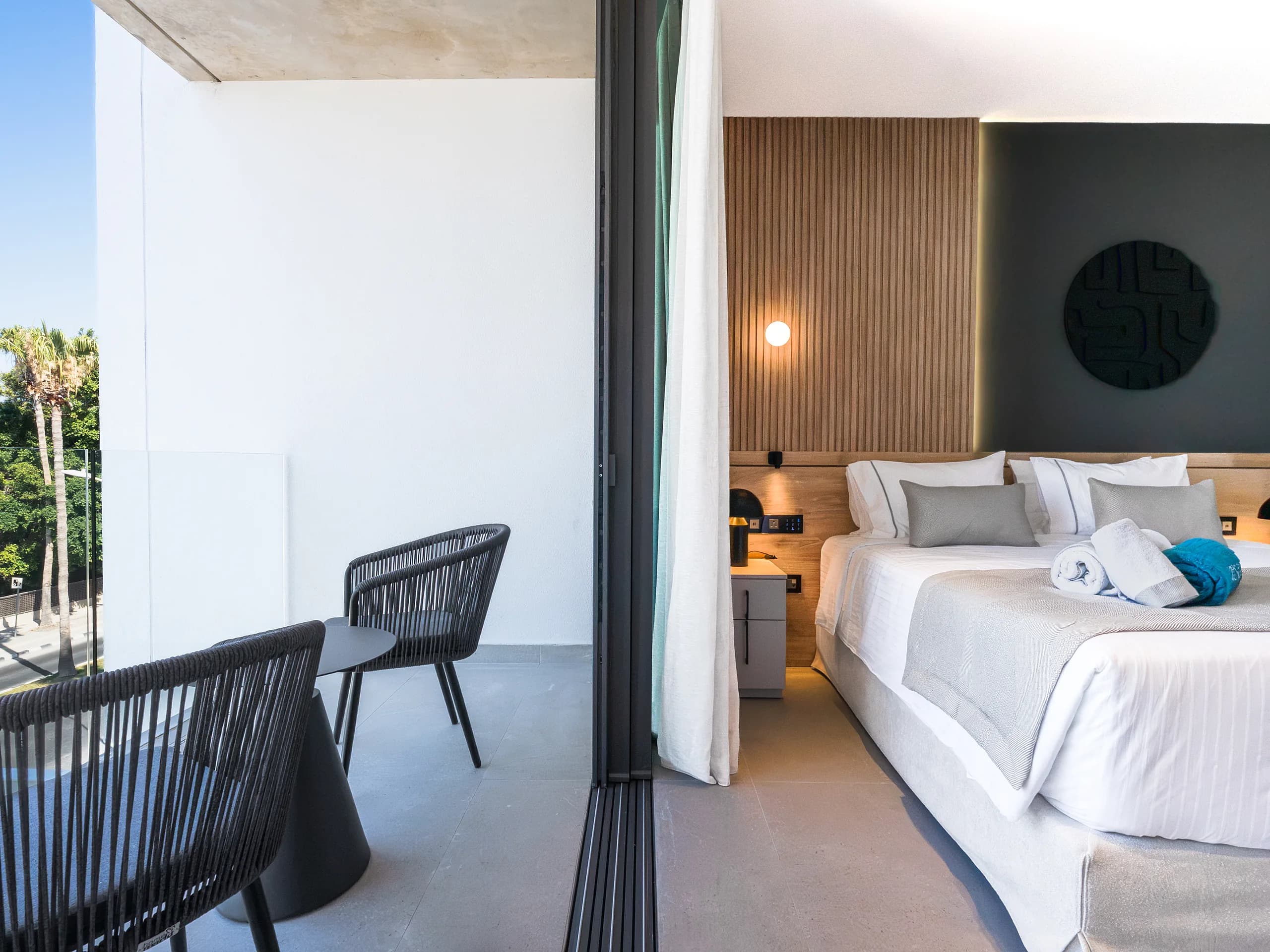 Signature Sea View Suite, View 3