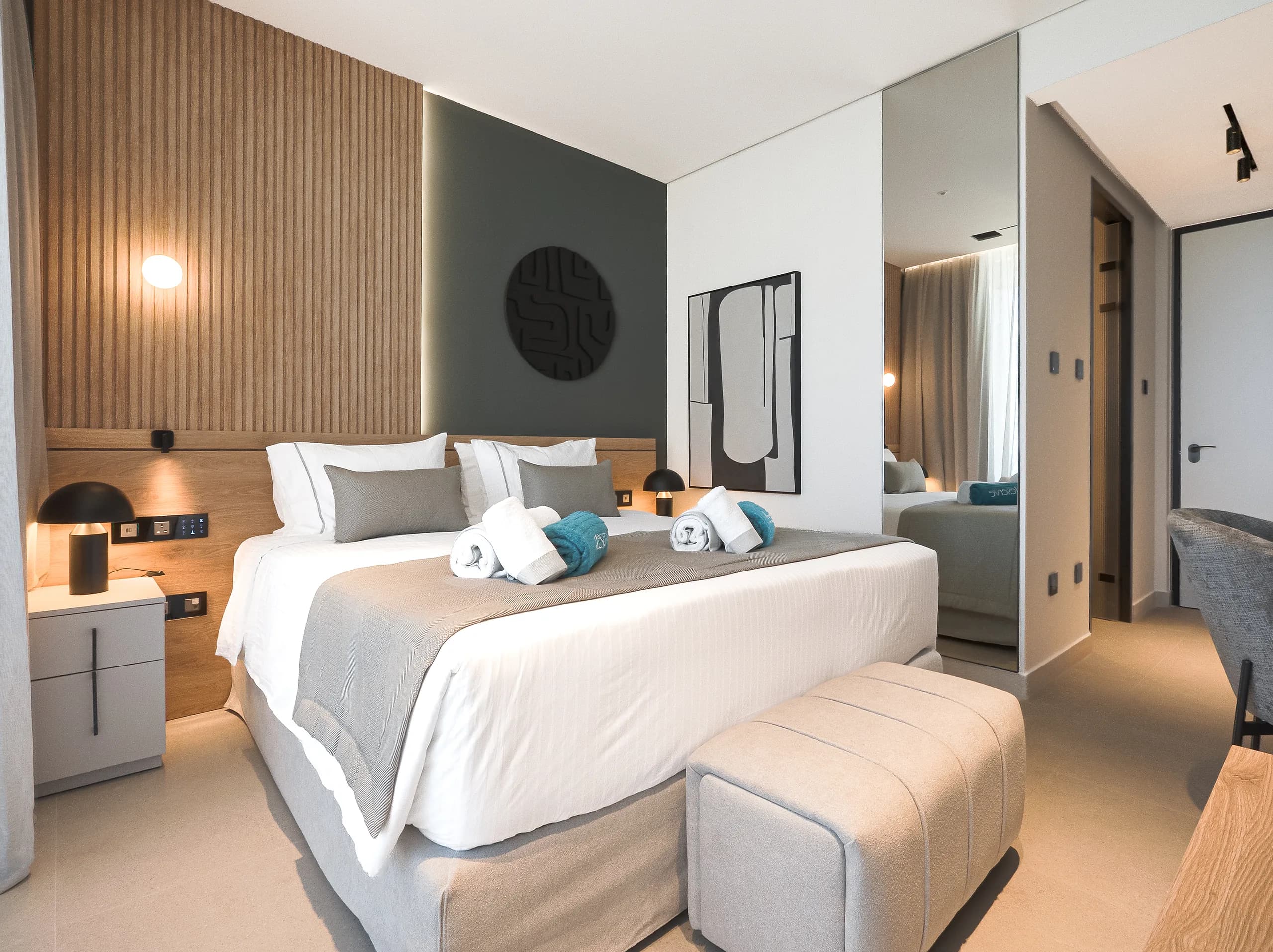 Signature Sea View Suite, View 2